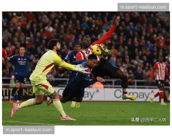 阿森纳门将拉亚补时神扑锁定胜局，西班牙国门成防线最后保险