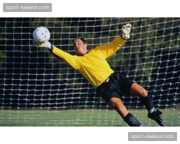 克雷桑点球破门维持输出 泰山外援前锋依旧关键